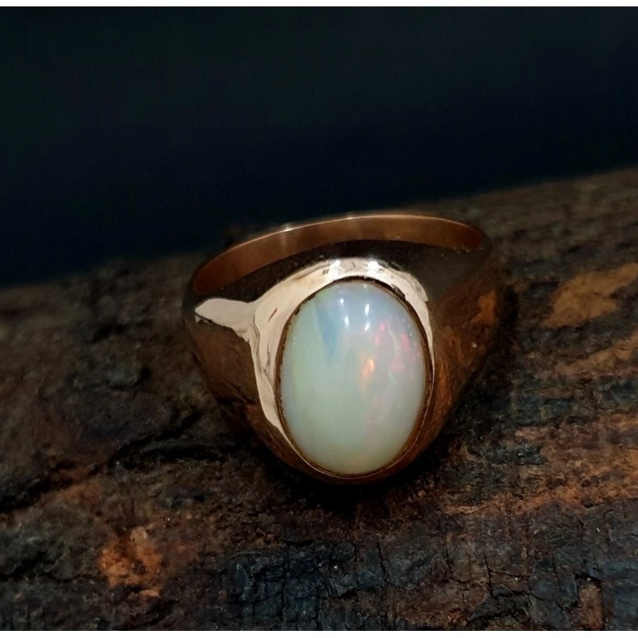 Classic Opal Cabochon Gold Ring  White Opal